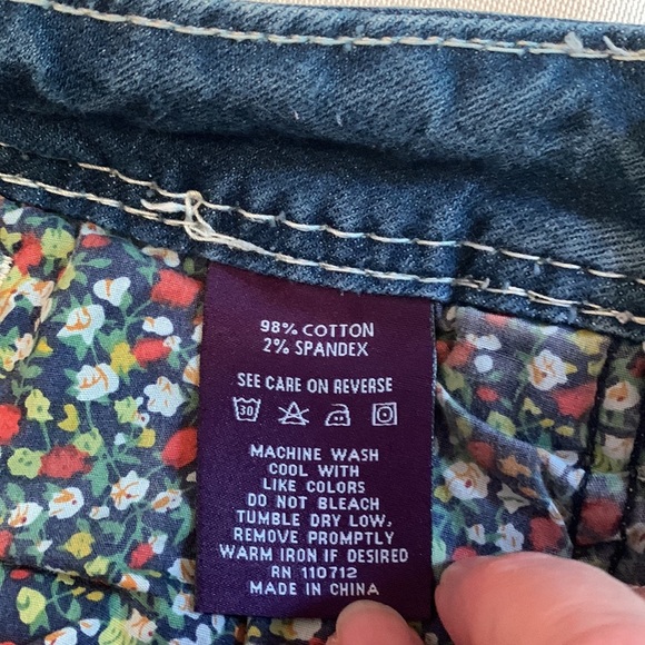 VIGOSS Capris, size 26 - Picture 13 of 15